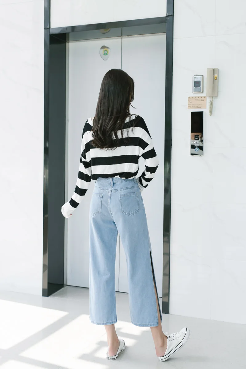 2021 Oversize Pants For Girls Female Denim Trousers Baggy Mom y2k High Waist Women's Fashion Jeans 
2021 Oversize Pants For Girls Female Denim Trousers Baggy Mom y2k High Waist Women's Fashion Jeans