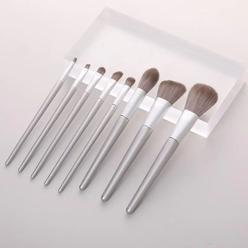 New 8Pcs Makeup Brushes Eye Shadow Foundation Blush Blending Beauty Make Up Brush Portable Soft Hair Makeup Beauty Tools
New 8Pcs Makeup Brushes Eye Shadow Foundation Blush Blending Beauty Make Up Brush Portable Soft Hair Makeup Beauty Tools