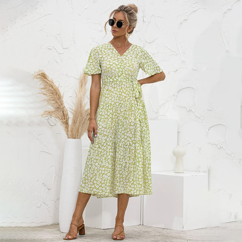 2021 Summer Floral Red Long Dress Women V-neck Short Sleeve Polka Dot Boho Beach Dresses Vintage Elegant Casual Midi Dress Femme
2021 Summer Floral Red Long Dress Women V-neck Short Sleeve Polka Dot Boho Beach Dresses Vintage Elegant Casual Midi Dress Femme
