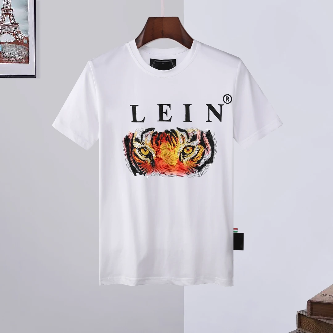 Italy Men T shirt Black Short Sleeve PP Skull Top Street Sportswear Short Sleeve Men's Plein Shirt Hombre manga corta
Italy Men T shirt Black Short Sleeve PP Skull Top Street Sportswear Short Sleeve Men's Plein Shirt Hombre manga corta