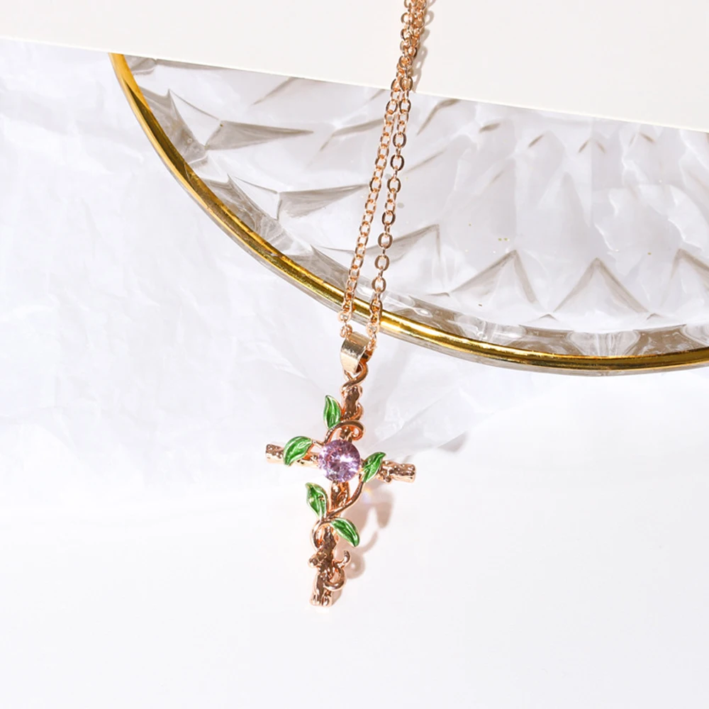 Fashion Female Cross Pendants Gold Color Crystal Jesus Cross Pendant Chain Necklace For Women Jewelry Wholesale
Fashion Female Cross Pendants Gold Color Crystal Jesus Cross Pendant Chain Necklace For Women Jewelry Wholesale