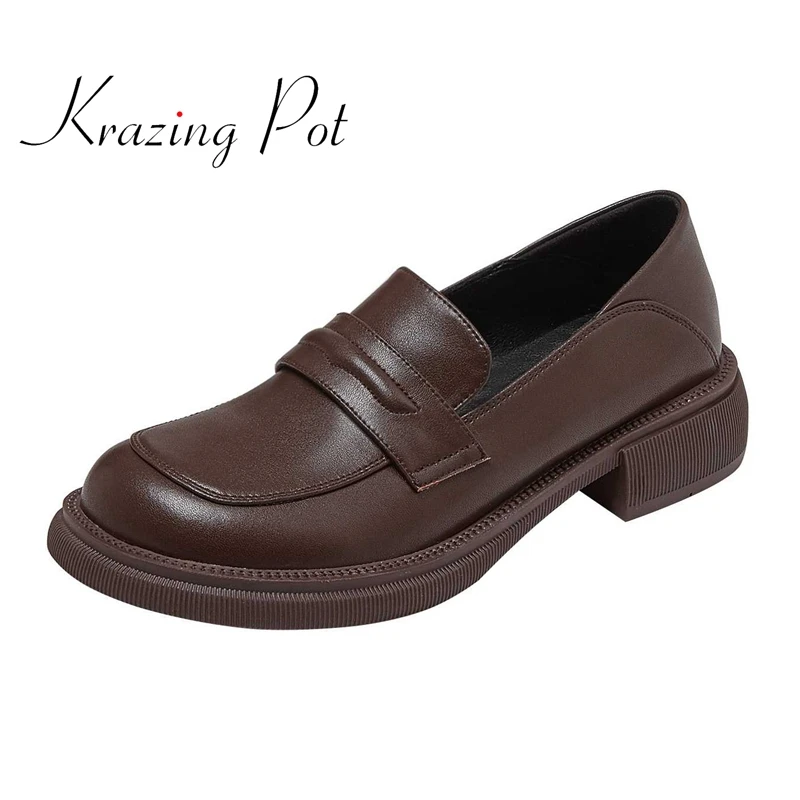 Krazing Pot new cow split leather round toe med heel loafers England style retro fashion three colors deep mouth women pumps L25
Krazing Pot new cow split leather round toe med heel loafers England style retro fashion three colors deep mouth women pumps L25