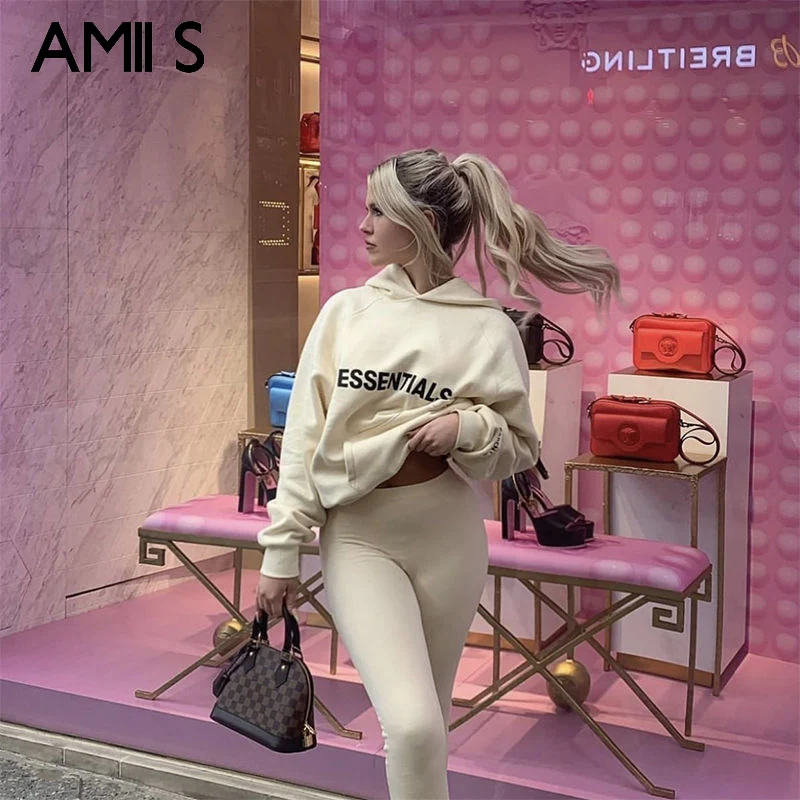 ESSENTIALS Sweatshirt with hood Women's loose high street fashion printed letters Oversized hoodie Men's couple streetwear
ESSENTIALS Sweatshirt with hood Women's loose high street fashion printed letters Oversized hoodie Men's couple streetwear