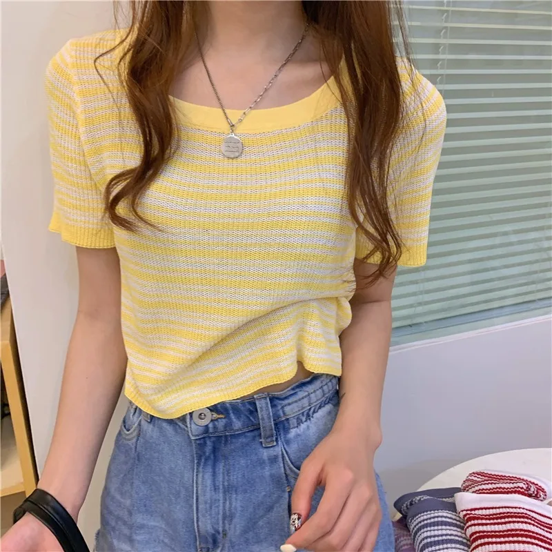 Striped T-shirt Women's Summer New Korean Style Loose and Versatile Thin Knit Short-sleeved Top
Striped T-shirt Women's Summer New Korean Style Loose and Versatile Thin Knit Short-sleeved Top