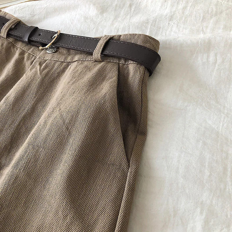 Shorts Women Summer Waistband Solid Retro Korean Style Ladies Leisure Simple Elegant Khaki Pockets Slim All-match Students Chic
Shorts Women Summer Waistband Solid Retro Korean Style Ladies Leisure Simple Elegant Khaki Pockets Slim All-match Students Chic