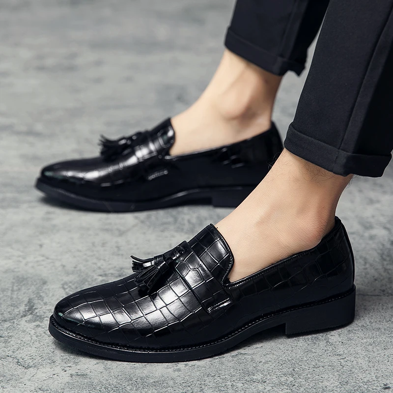 Leather Man Loafers Slip on Spring Men's Shoes Tassel Casual Loafers Outdoot Comfortable Breathable Driving Mens Shoes Moccasins
Leather Man Loafers Slip on Spring Men's Shoes Tassel Casual Loafers Outdoot Comfortable Breathable Driving Mens Shoes Moccasins