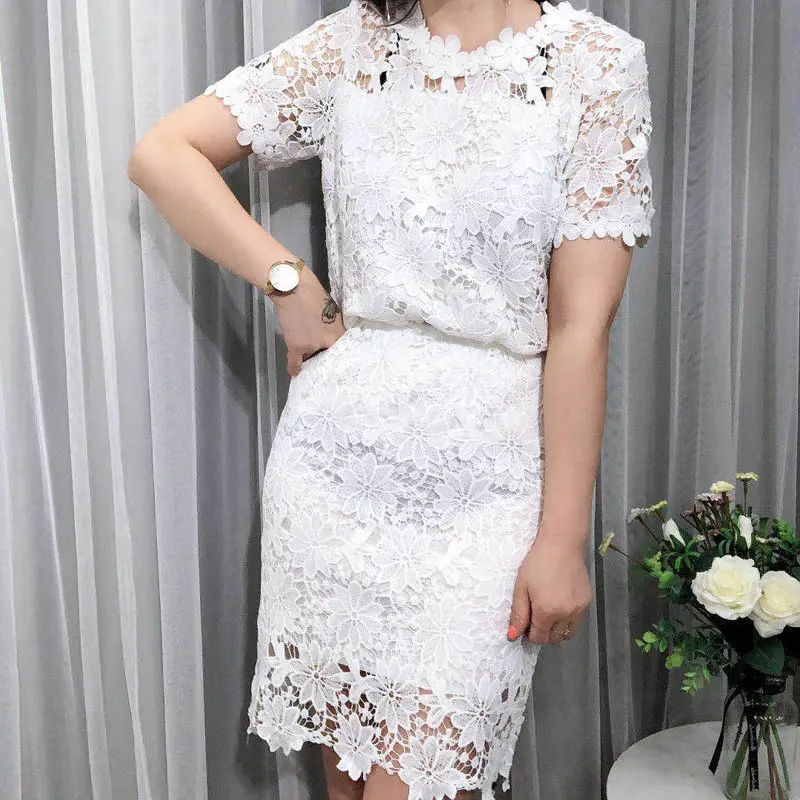 Water soluble lace skirt summer 2020 new cut-out elastic waist zipper hip skirt short skirt high waist A-line skirt
Water soluble lace skirt summer 2020 new cut-out elastic waist zipper hip skirt short skirt high waist A-line skirt