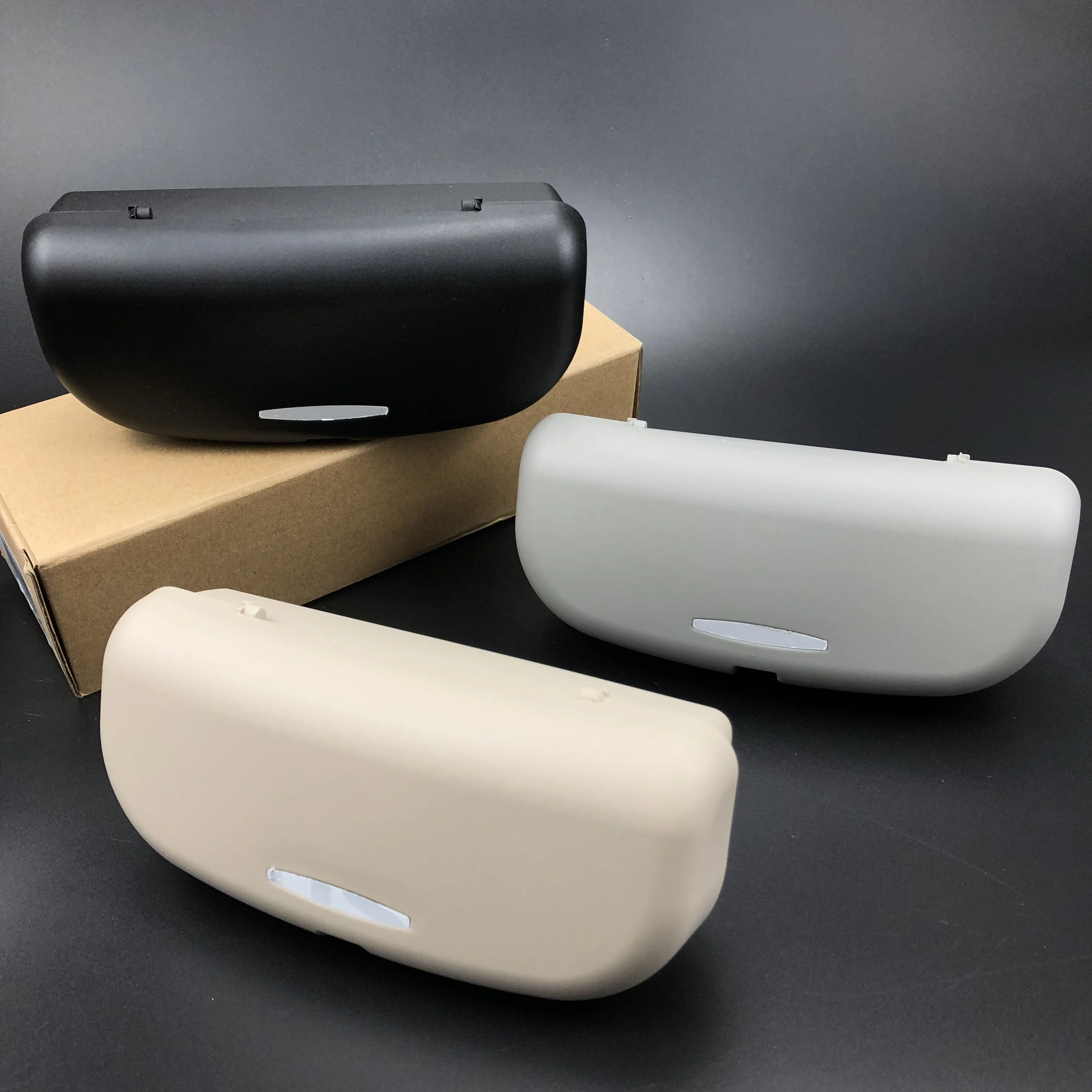 Car Accessories Sun visor Glasses Case For Nissan Teana ALTIMA X-Trail Qashqai Livina Sentra Sylphy Tiida Sunny March Murano Day
Car Accessories Sun visor Glasses Case For Nissan Teana ALTIMA X-Trail Qashqai Livina Sentra Sylphy Tiida Sunny March Murano Day
