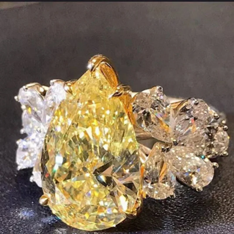 Elegant Yellow Water Drop Shaped Crystal Rhinestone Zircon Ladies Ring for Women Party Wedding Engagement Jewelry Size 6-10
Elegant Yellow Water Drop Shaped Crystal Rhinestone Zircon Ladies Ring for Women Party Wedding Engagement Jewelry Size 6-10