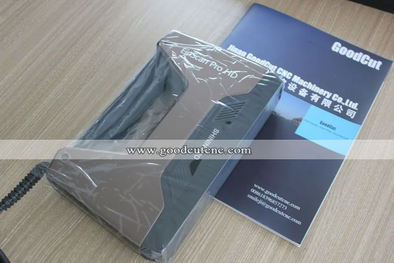 GoodCut supply Einscan Pro HD best 3d scanner shining with white light 
GoodCut supply Einscan Pro HD best 3d scanner shining with white light