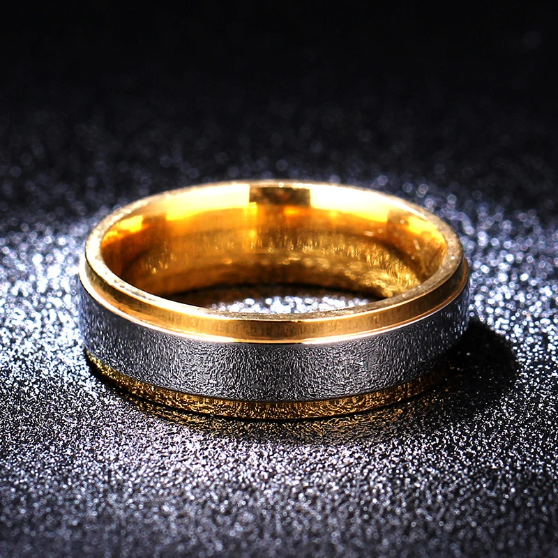 Фото Титан и сталь с гравировкой имени тапочки для влюбленных Золотые кольца