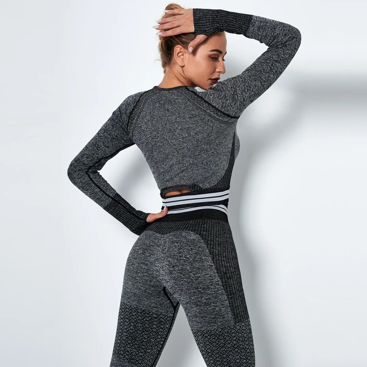 Hollow Sports Tights Quick-Drying Running Yoga Breathable Hollow Seamless Fitness Long Sleeves
Hollow Sports Tights Quick-Drying Running Yoga Breathable Hollow Seamless Fitness Long Sleeves