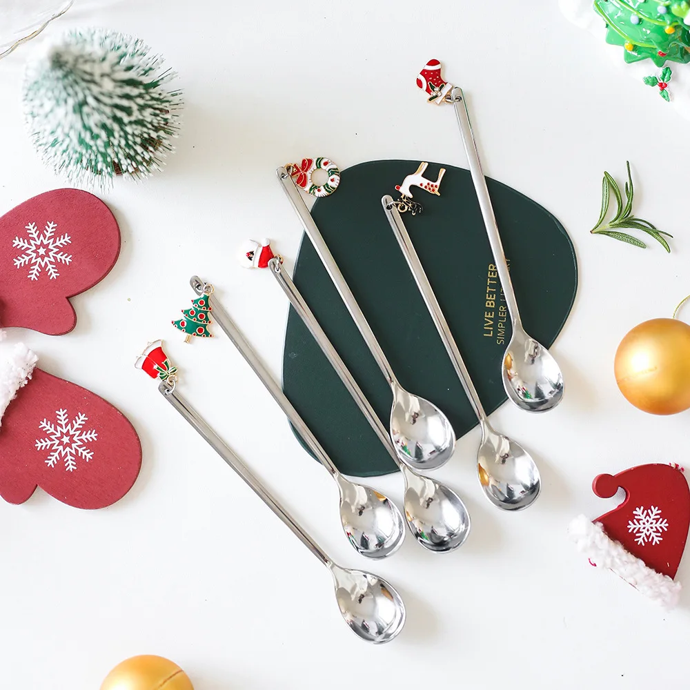 Steel Tableware Silver Gold Pendant Dessert Coffee Milk Tea Mixing Spoon Christmas Theme Gift Suit
Steel Tableware Silver Gold Pendant Dessert Coffee Milk Tea Mixing Spoon Christmas Theme Gift Suit