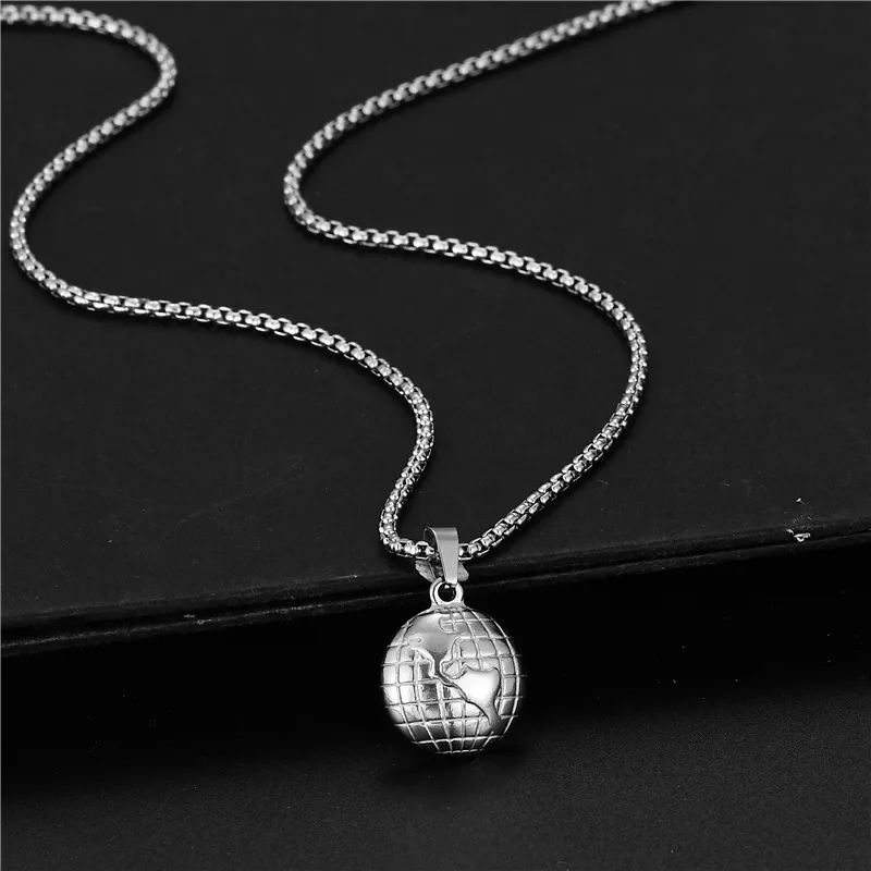 New Fashion Ladies Necklace Stainless Steel Vintage Old Globe Sweater Chain Children's Gifts Small Jewelry Wholesale
New Fashion Ladies Necklace Stainless Steel Vintage Old Globe Sweater Chain Children's Gifts Small Jewelry Wholesale