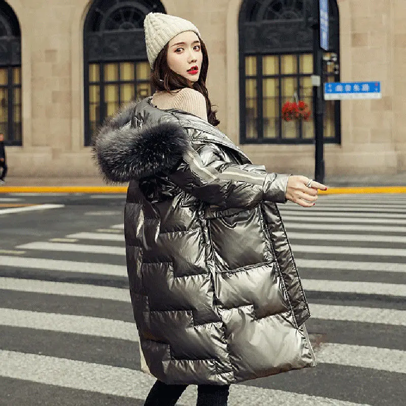 2020 New Winter Glossy Women Down Coat Real Fur Collar Thick Hooded Female Warm White Duck Down Jacket Long Parka Snow Outwear
2020 New Winter Glossy Women Down Coat Real Fur Collar Thick Hooded Female Warm White Duck Down Jacket Long Parka Snow Outwear