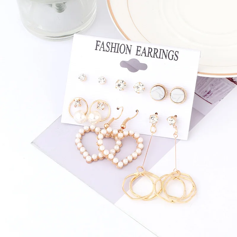 2021Trend Creative Retro Earrings Set Rhinestone Pearl Metal Studs Long Geometric Tassel For Women Jewelry Earring Party Gift
2021Trend Creative Retro Earrings Set Rhinestone Pearl Metal Studs Long Geometric Tassel For Women Jewelry Earring Party Gift