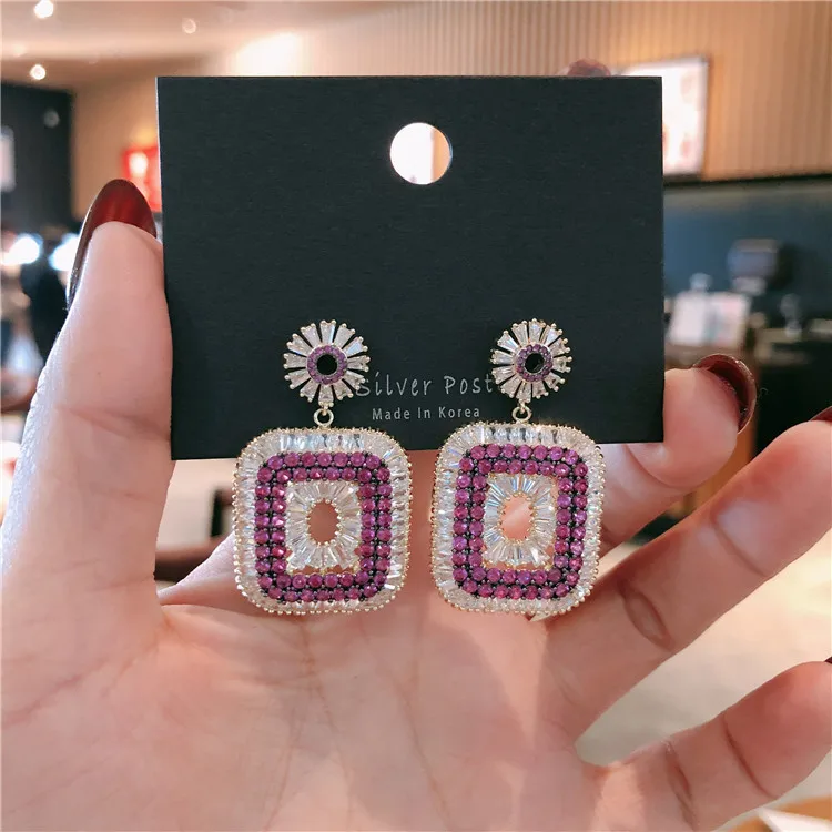 earrings Silver Needle Heavy Industry Temperament Rose Red Zircon Hollow Geometric Square Medium Long Earrings
earrings Silver Needle Heavy Industry Temperament Rose Red Zircon Hollow Geometric Square Medium Long Earrings