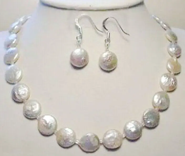 Genuine Natural 11-12mm White Freshwater Pearl Coin Necklace Earrings Set AAA 18"
Genuine Natural 11-12mm White Freshwater Pearl Coin Necklace Earrings Set AAA 18"