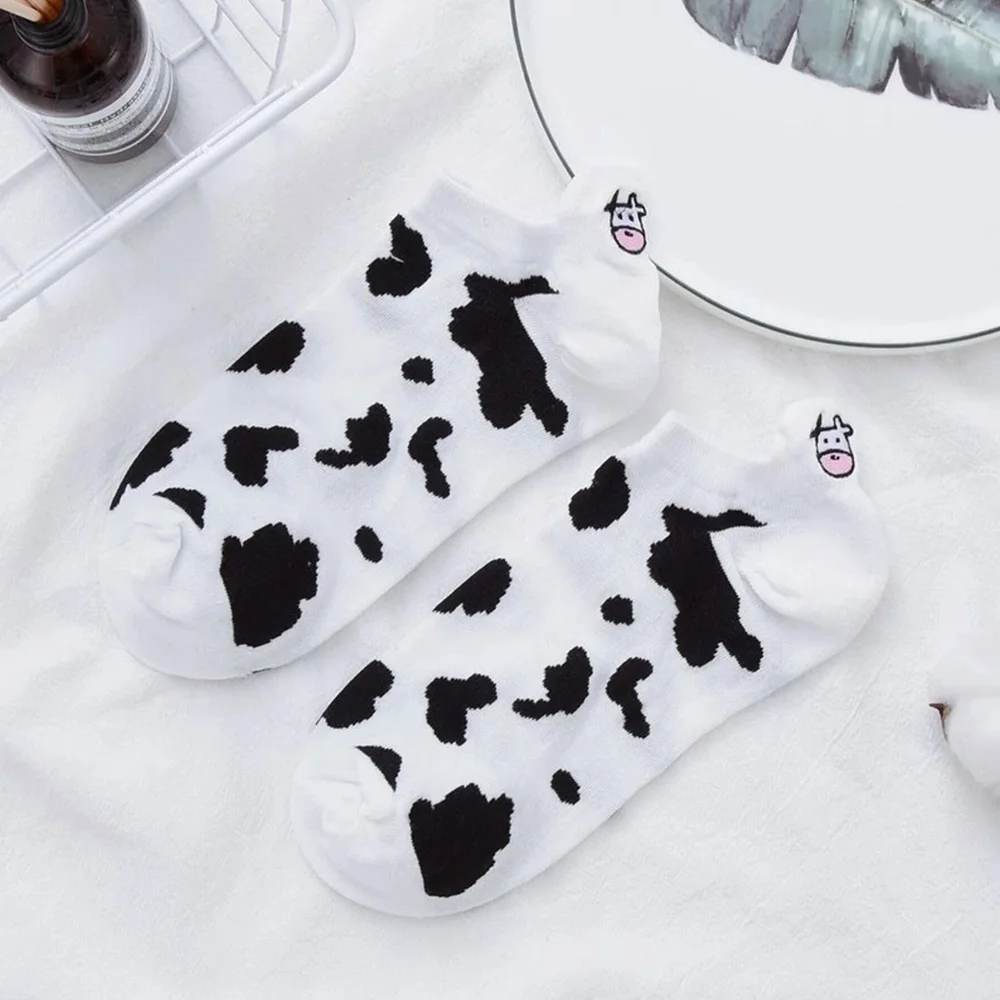 1 Pairs Socks Ankle Girls Cotton Novelty Women Fashion Black and White Cow Casual Funny Sock Autumn
1 Pairs Socks Ankle Girls Cotton Novelty Women Fashion Black and White Cow Casual Funny Sock Autumn