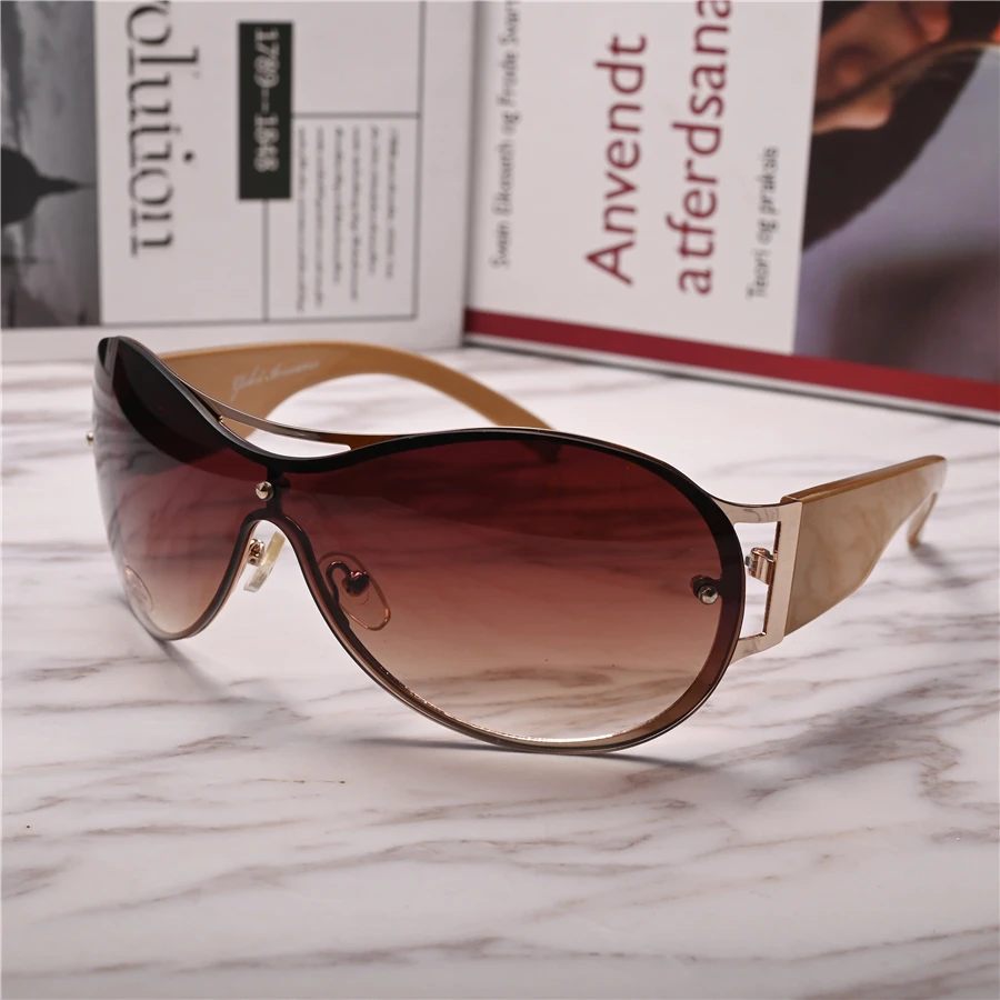Vazrobe Women Sunglasses Brown Glasses All-in-one Lens Driving Goggles Female Oversized Ladies Shades Windproof Steampunk
Vazrobe Women Sunglasses Brown Glasses All-in-one Lens Driving Goggles Female Oversized Ladies Shades Windproof Steampunk