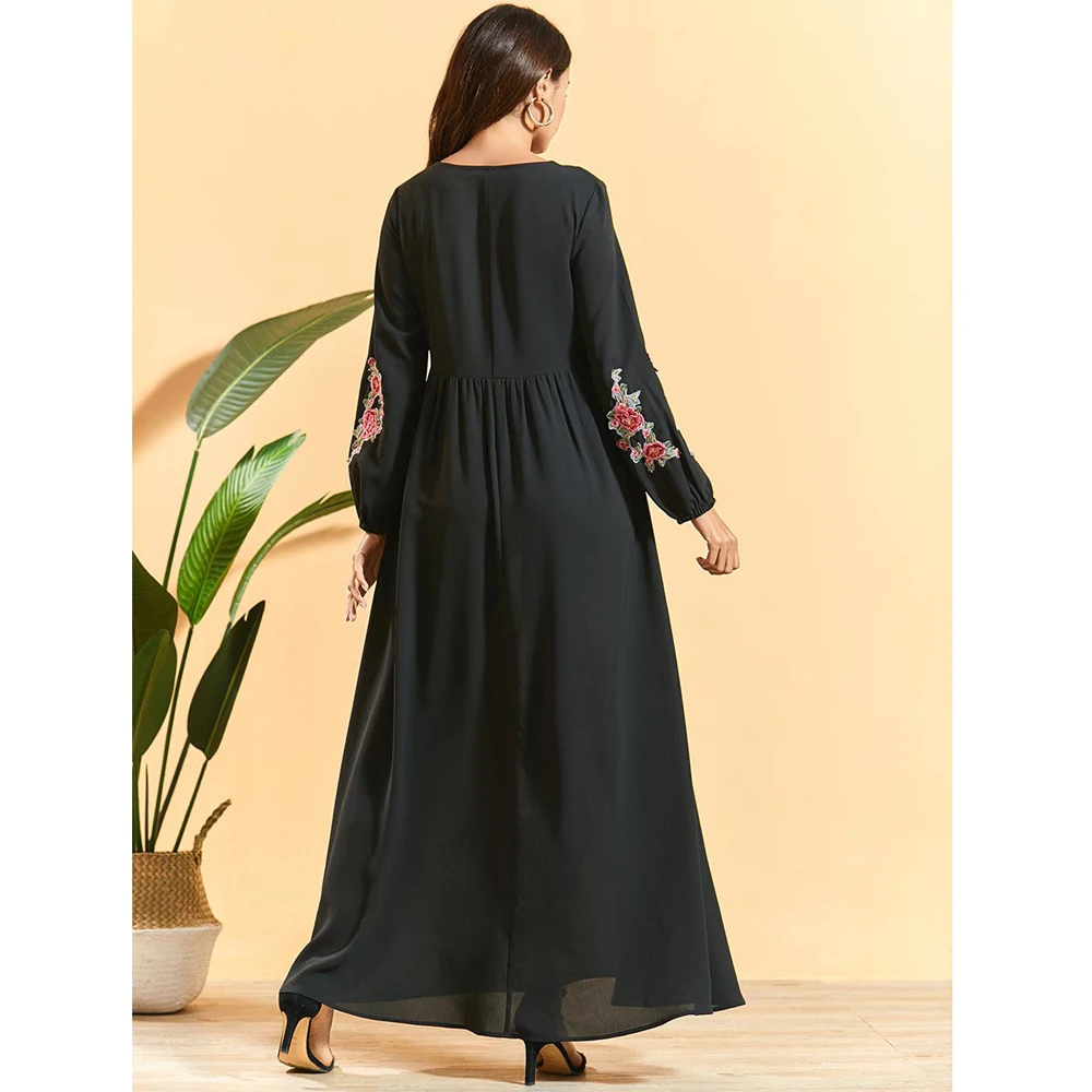 Muslim Women Embroidery Long Dress Abaya Arab Jilbab Plus Size Loose Maxi Robe Dubai Long Sleeve Spring Fall Draped Gown Fashion
Muslim Women Embroidery Long Dress Abaya Arab Jilbab Plus Size Loose Maxi Robe Dubai Long Sleeve Spring Fall Draped Gown Fashion