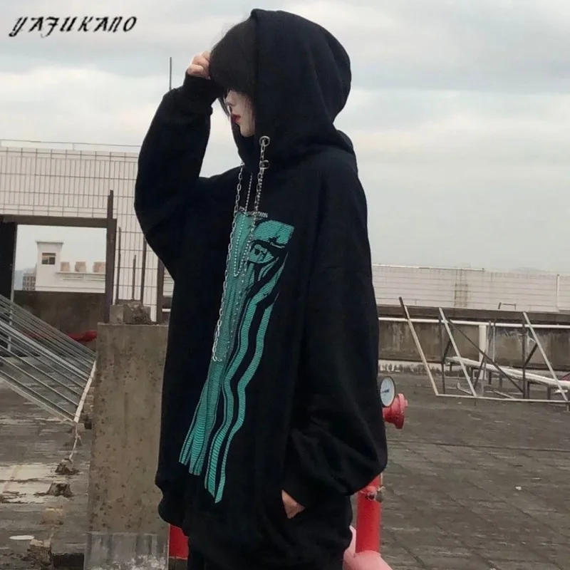 Уличная женская обувь с рисунком из аниме худи женские туфли в стиле «готик-панк Kpop пуловер с длинным рукавом цепи Толстовка корейская мода
Уличная женская обувь с рисунком из аниме худи женские туфли в стиле «готик-панк Kpop пуловер с длинным рукавом цепи Толстовка корейская мода