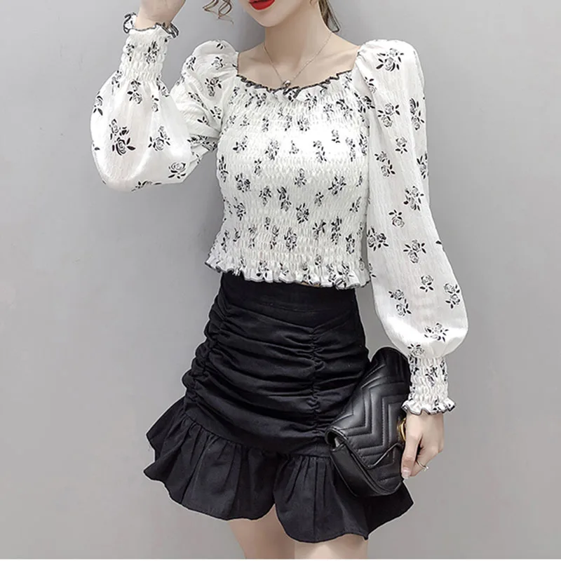 Retro Square Collar Black Dot Print Women's Shirt Casaual Long Sleeve Folds Crop Top Chiffon Blouse Sping Summer New Arrival
Retro Square Collar Black Dot Print Women's Shirt Casaual Long Sleeve Folds Crop Top Chiffon Blouse Sping Summer New Arrival