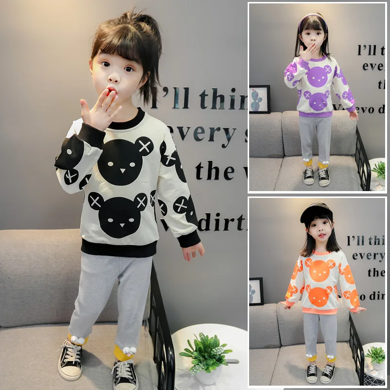 New 1-4 year old boys' new cartoon printed long sleeve sweater leisure sports suit two piece boys' and girls' baby suit
New 1-4 year old boys' new cartoon printed long sleeve sweater leisure sports suit two piece boys' and girls' baby suit
