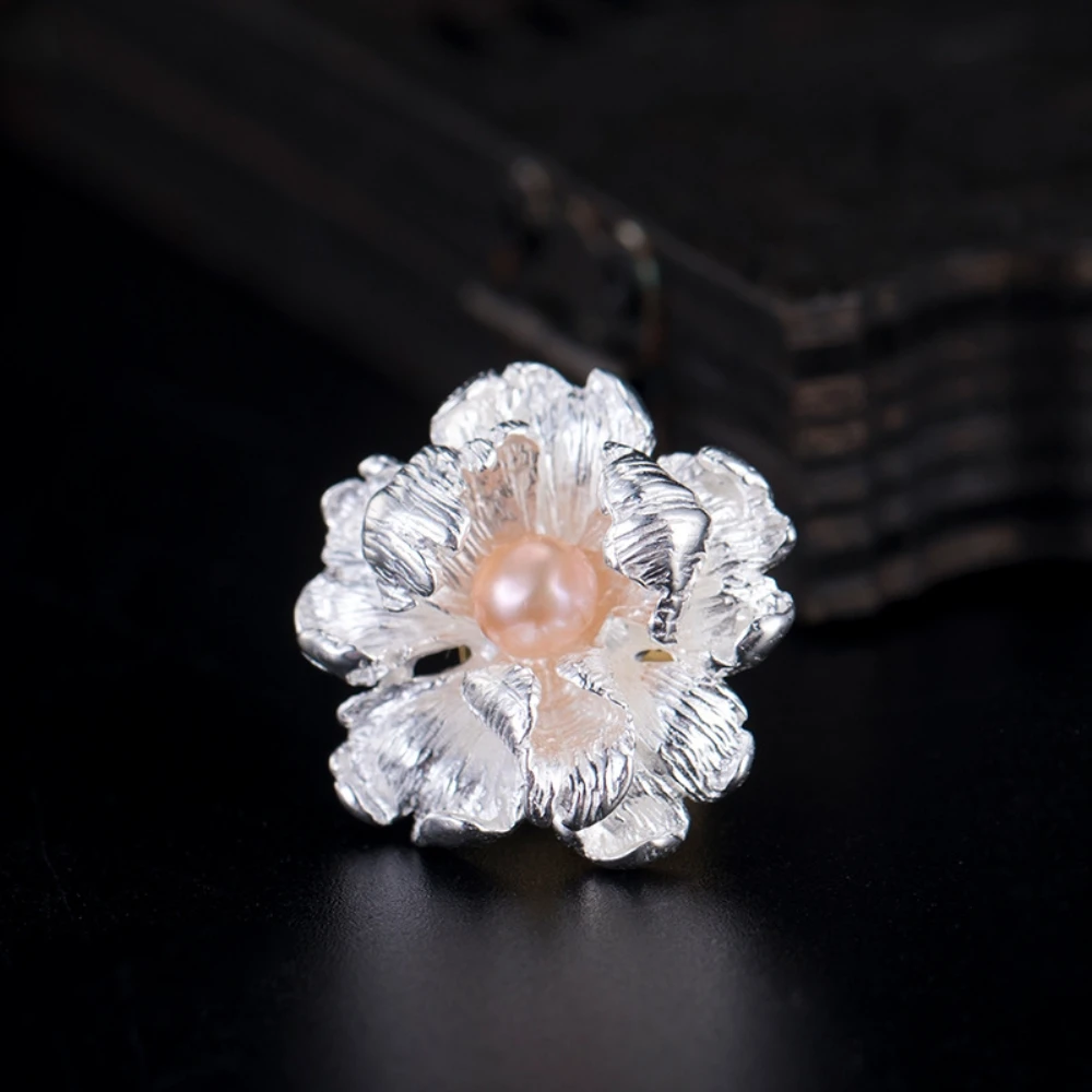 Girls Natural Peach Pink Freshwater Pearl Brooch Female S925 Sterling Silver Chinese Design Peony Flower Blossom Pin Brooches 
Girls Natural Peach Pink Freshwater Pearl Brooch Female S925 Sterling Silver Chinese Design Peony Flower Blossom Pin Brooches