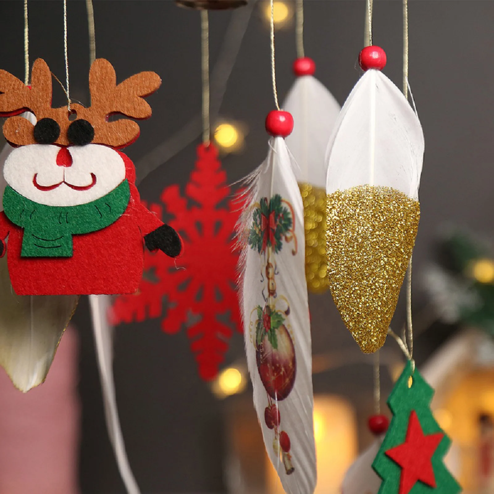 Christmas Dreamcatcher, Feathers Elk Snowflake Wind Chime Hanging Pendants for Home Office Stores
Christmas Dreamcatcher, Feathers Elk Snowflake Wind Chime Hanging Pendants for Home Office Stores