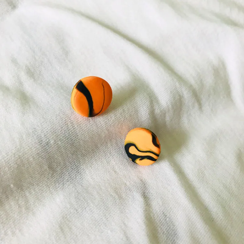 LOVOACC Mutliple Pumpkin Color Polymer Clay Earrings for Women Girl Contrasted Geometrical Clay Dangle Earrings Funny Jewelry
LOVOACC Mutliple Pumpkin Color Polymer Clay Earrings for Women Girl Contrasted Geometrical Clay Dangle Earrings Funny Jewelry