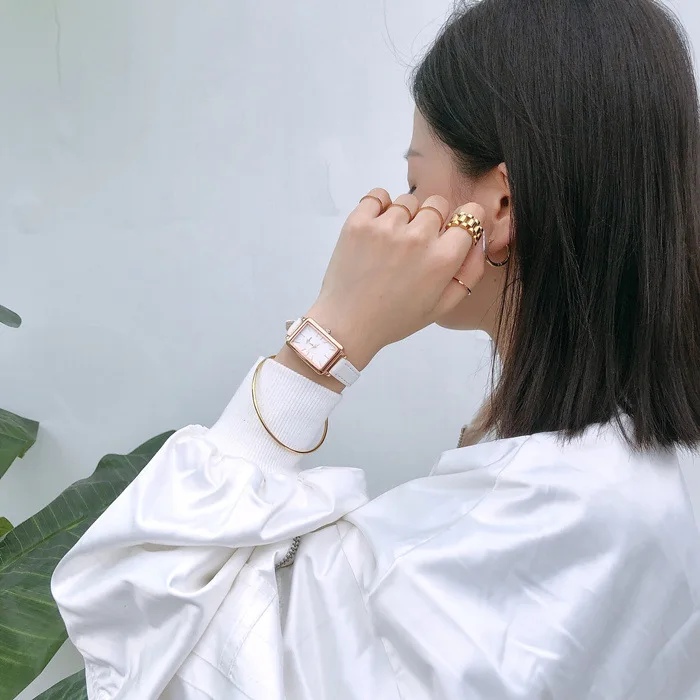 2021 Men And Women Fashion Luxury Electronic Mechanical Watch SBT232-SBT241
2021 Men And Women Fashion Luxury Electronic Mechanical Watch SBT232-SBT241