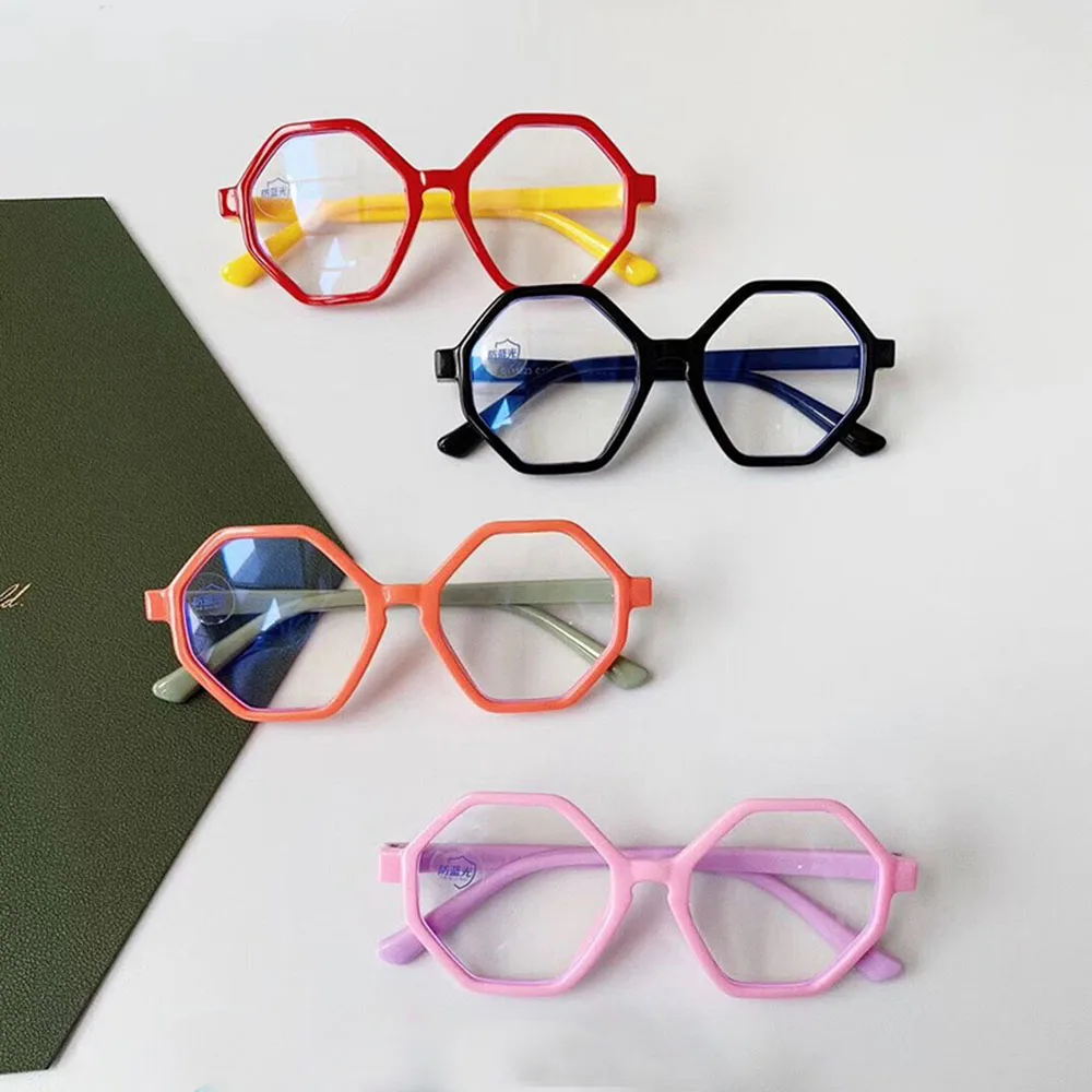 Children's Anti-blue Light Polygon Glasses Large Frame Computer Eyeglasses Myopia Glasses Frame Candy Color Silicone Flat Lens
Children's Anti-blue Light Polygon Glasses Large Frame Computer Eyeglasses Myopia Glasses Frame Candy Color Silicone Flat Lens