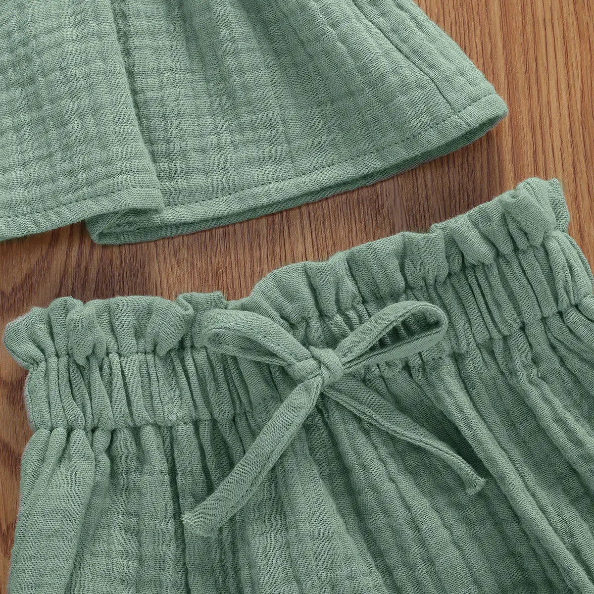 2pcs Newborn Infant Baby Girls Clothes Sets Cute Cotton Soft Solid Ruffles Short Sleeve T Shirts Tops+Shorts Outfits Suit
2pcs Newborn Infant Baby Girls Clothes Sets Cute Cotton Soft Solid Ruffles Short Sleeve T Shirts Tops+Shorts Outfits Suit