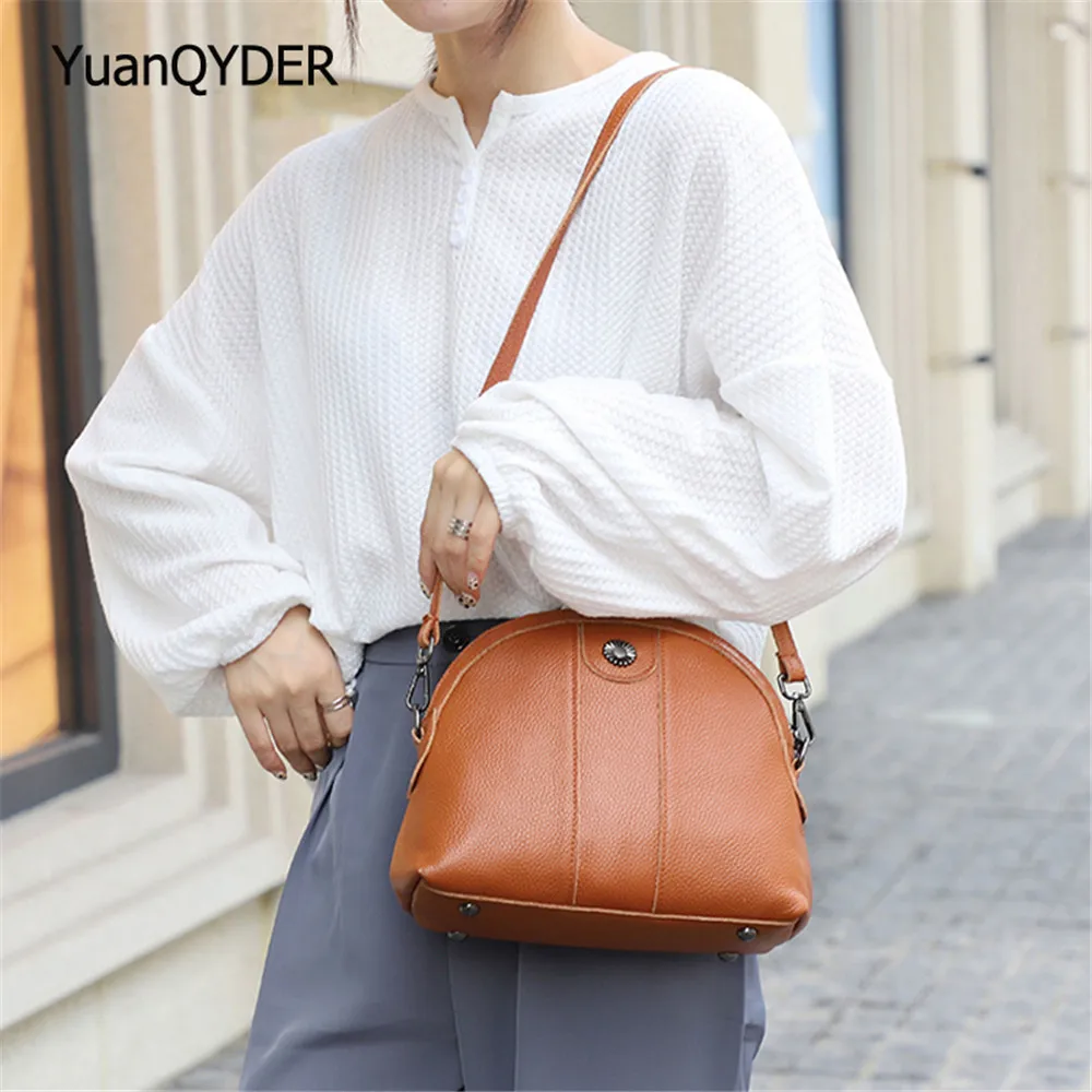 2021 Spring New Women's Bag Fashion Designer Ladies Shoulder Bag Luxury Designer Genuine Leather Women Messenger Bags Sac Femme
2021 Spring New Women's Bag Fashion Designer Ladies Shoulder Bag Luxury Designer Genuine Leather Women Messenger Bags Sac Femme