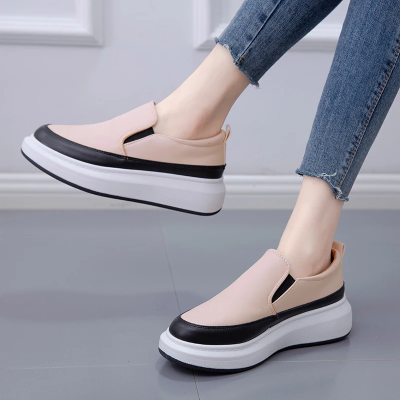 small white shoes women's popular leather spring new all-around flat sole breathable ins thick sole board shoes
small white shoes women's popular leather spring new all-around flat sole breathable ins thick sole board shoes