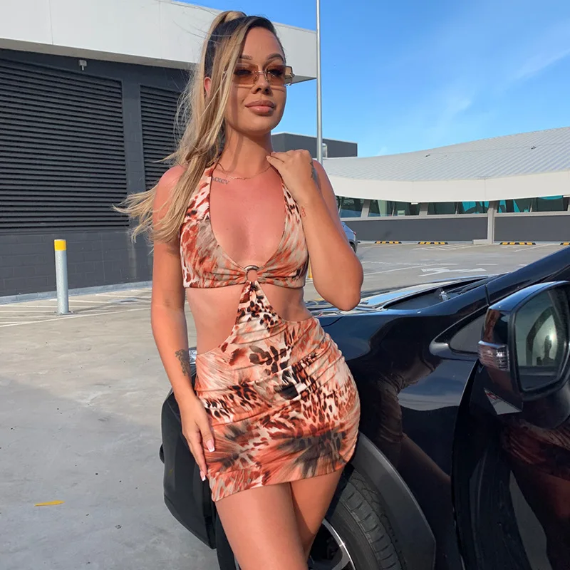 3 Styles Print Bodycon Dress Cut Out Ring Backless Dress 2021 Ladies Summer Halter Sexy Dress Clubwear Vestidos Robes
3 Styles Print Bodycon Dress Cut Out Ring Backless Dress 2021 Ladies Summer Halter Sexy Dress Clubwear Vestidos Robes
