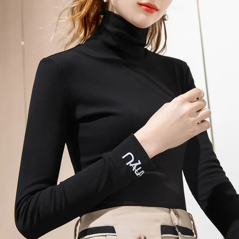 High collar undergarment for women in autumn and winter with long sleeve embroidered letter T-shirt undergarment for thermal
High collar undergarment for women in autumn and winter with long sleeve embroidered letter T-shirt undergarment for thermal