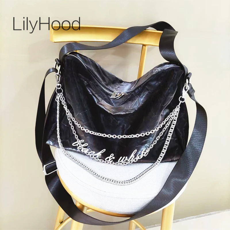 Женская сумка-мессенджер из Веганской кожи, вместительная черная хипстерская Сумочка на плечо с надписью «Rock» в готическом стиле, с множест...
Женская сумка-мессенджер из Веганской кожи, вместительная черная хипстерская Сумочка на плечо с надписью «Rock» в готическом стиле, с множест...