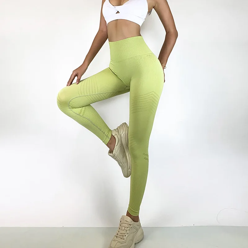 1216LL women's tight elastic hip lifting Yoga Pants hip pants custom logo print on product and package from 1pc dropship
1216LL women's tight elastic hip lifting Yoga Pants hip pants custom logo print on product and package from 1pc dropship