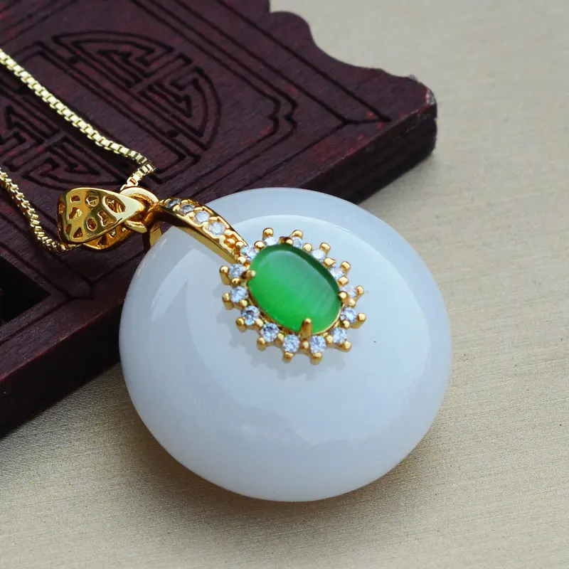 Женская цепочка с кулоном в виде пончика, кулон из белого нефрита, мозаика 925 пробы, Посеребренная Подвеска на пуговицах, подарок для женщин, ...
Женская цепочка с кулоном в виде пончика, кулон из белого нефрита, мозаика 925 пробы, Посеребренная Подвеска на пуговицах, подарок для женщин, ...