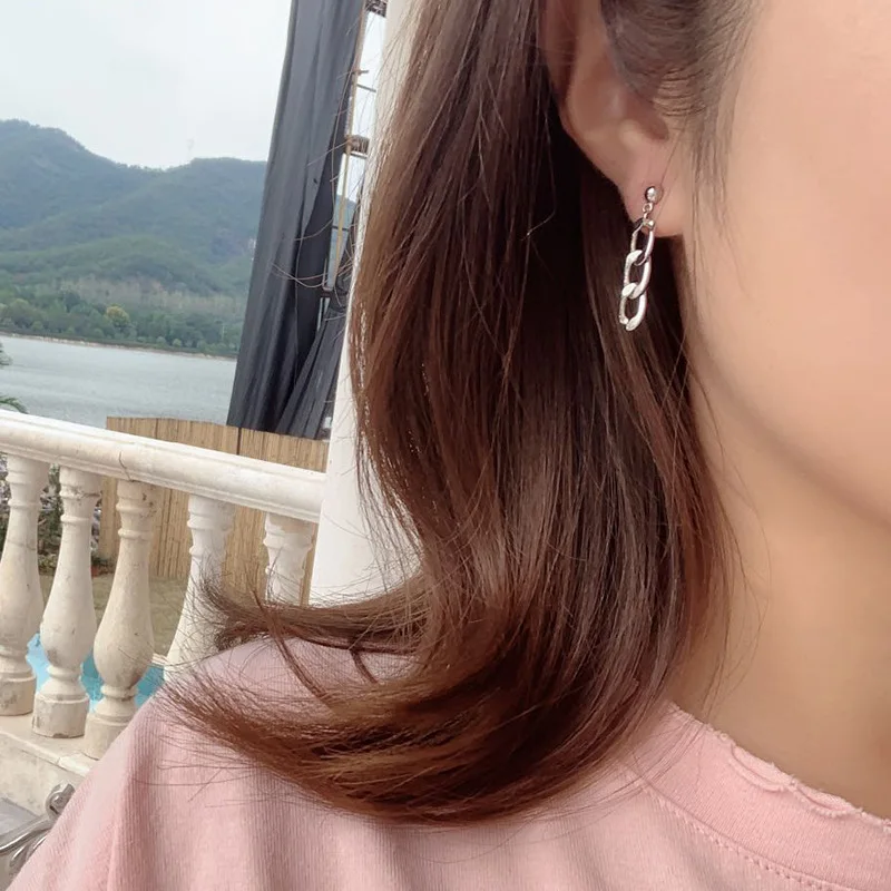 Silver Color Stainless Steel Women Chain Drop Earring Punk Dangle Earrings For Women Fashion Clip Earring Female Simple Jewelry 
Silver Color Stainless Steel Women Chain Drop Earring Punk Dangle Earrings For Women Fashion Clip Earring Female Simple Jewelry