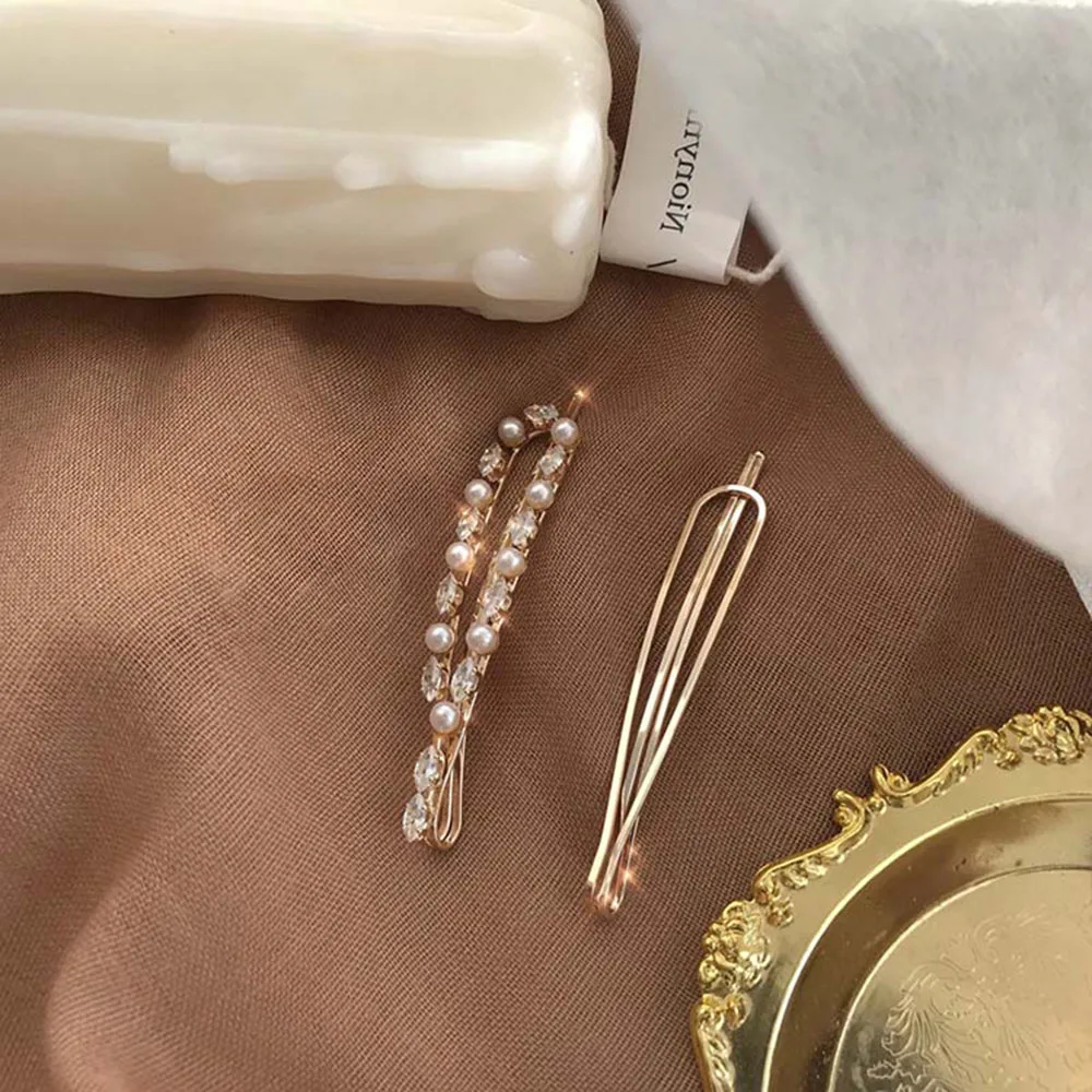 New 1PCS Fashion Pearls Hair Pins Geometric Hair Clips For Women Girls Headband Sweet Hair Pins Barrettes Hair Accessories Set
New 1PCS Fashion Pearls Hair Pins Geometric Hair Clips For Women Girls Headband Sweet Hair Pins Barrettes Hair Accessories Set