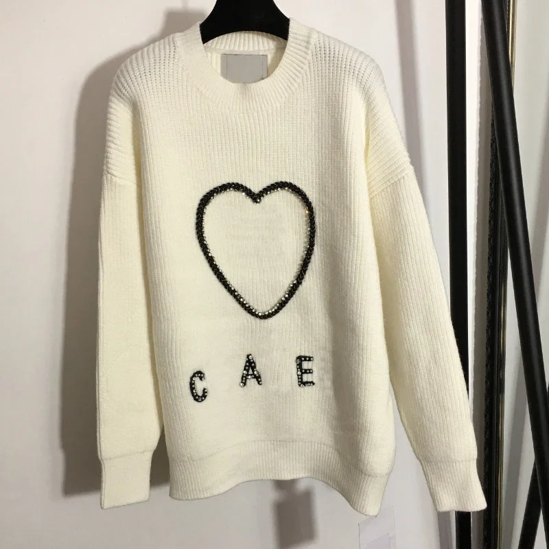 luxury design fashion diamond embroidery letters women's knitted sweater temperament diamond love round neck long sleeve sweater
luxury design fashion diamond embroidery letters women's knitted sweater temperament diamond love round neck long sleeve sweater