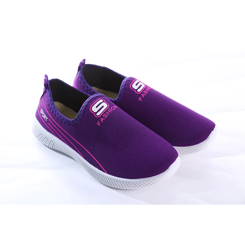 Summer new style net shoes Old Beijing net cloth shoes, women's shoes, floor shoes, leisure breathable sports shoes
Summer new style net shoes Old Beijing net cloth shoes, women's shoes, floor shoes, leisure breathable sports shoes