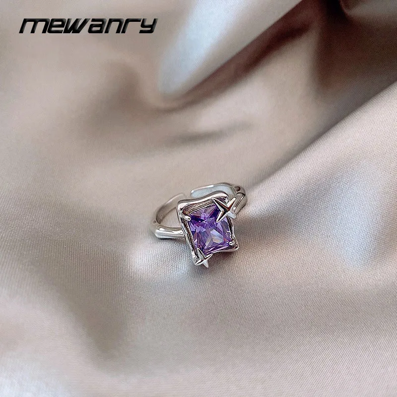 MEWANRY 925 пробы серебряные кольца звезды для женщин винтажный Модный дизайн блестящие очаровательные темпераментные Ювелирные изделия Подар...
MEWANRY 925 пробы серебряные кольца звезды для женщин винтажный Модный дизайн блестящие очаровательные темпераментные Ювелирные изделия Подар...