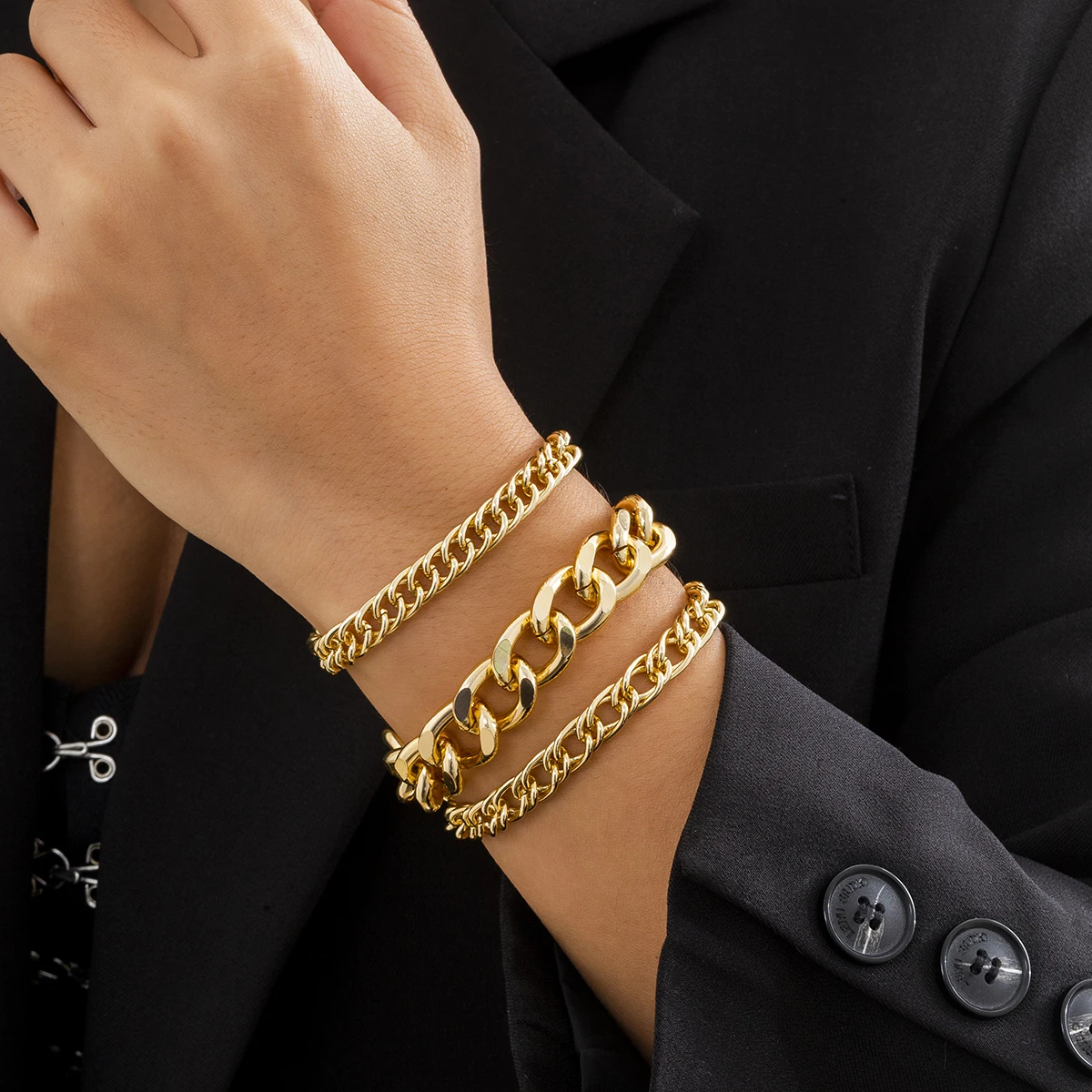 Lacteo Hip Hop Cross Metal Twist Chain Bracelet for Women Punk Multi Layer Gold/Silver Color Cuban Chain Bracelets Set Jewelry
Lacteo Hip Hop Cross Metal Twist Chain Bracelet for Women Punk Multi Layer Gold/Silver Color Cuban Chain Bracelets Set Jewelry