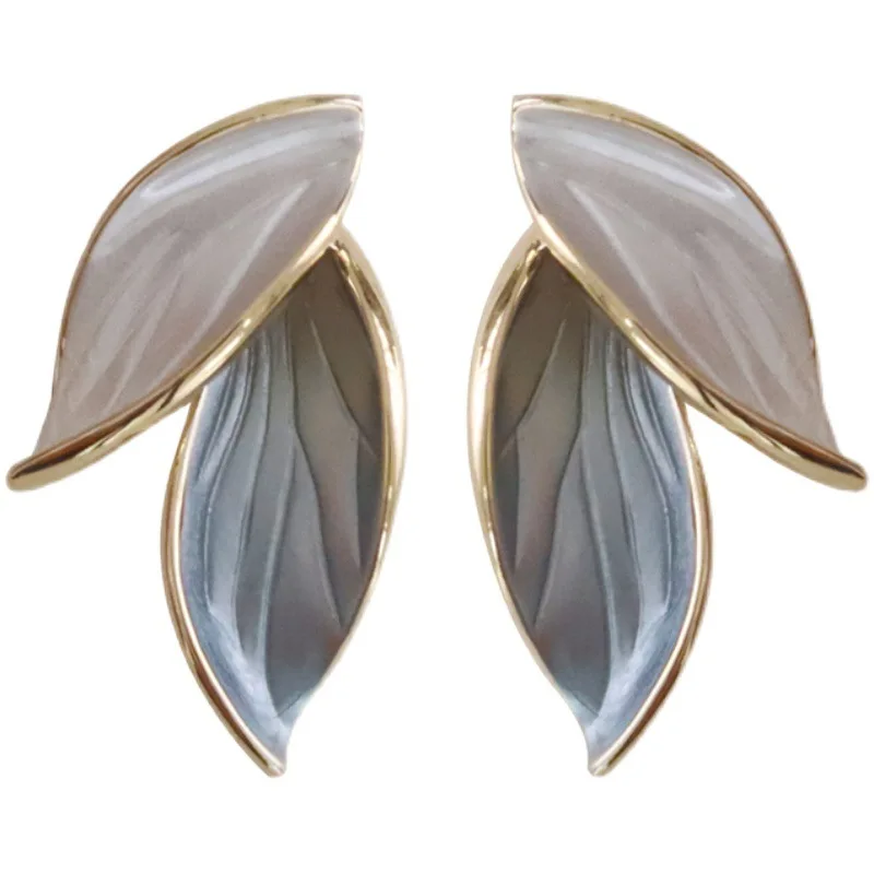 S925 Silver Needle Simple Ins Wind Leaf Earrings Female Personality High-End Design Earrings Sen Earrings Women
S925 Silver Needle Simple Ins Wind Leaf Earrings Female Personality High-End Design Earrings Sen Earrings Women