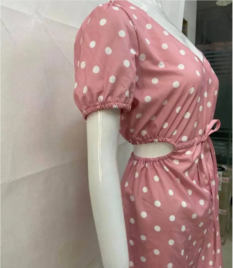 2021 Hot Sell New Summer Women Sexy Dress Polka Dots Drawstring Waist Mini Dresses Party Hollow Out Holiday V-neck Retro Slim
2021 Hot Sell New Summer Women Sexy Dress Polka Dots Drawstring Waist Mini Dresses Party Hollow Out Holiday V-neck Retro Slim