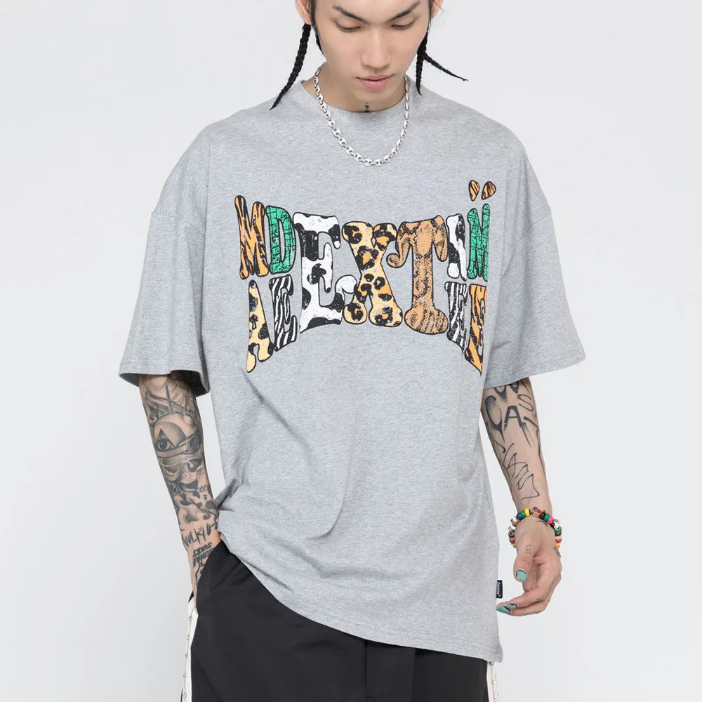 Hip Hop Oversize Leopard Print Letters T-Shirt Streetwear Harajuku T Shirt 2021 Men Spring Summer Short Sleeve Tshirt
Hip Hop Oversize Leopard Print Letters T-Shirt Streetwear Harajuku T Shirt 2021 Men Spring Summer Short Sleeve Tshirt